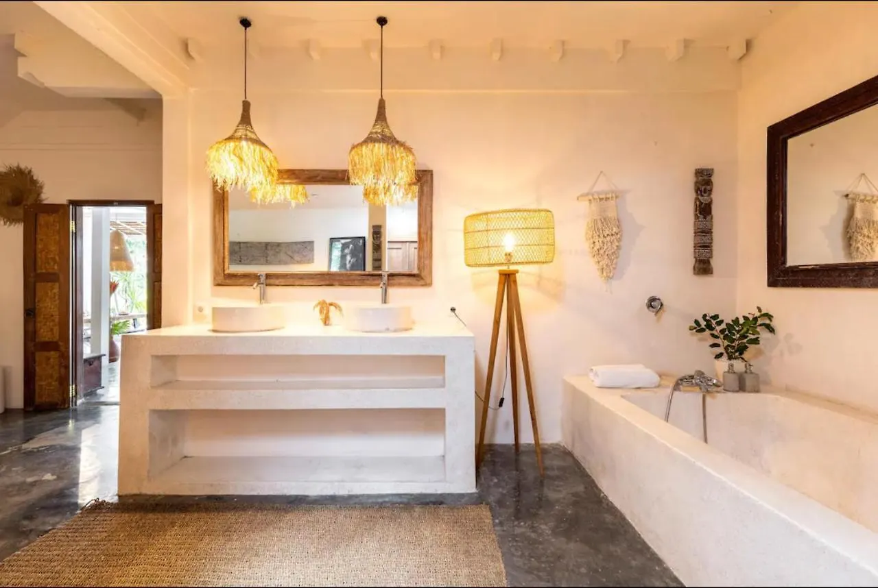 Oma Villa - A Tropical Sanctuary Of Seminyak Indonesia