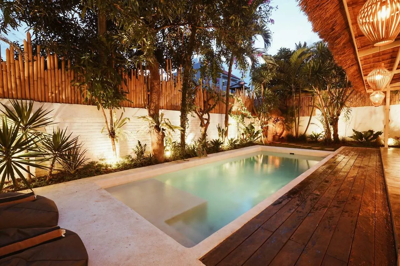 Oma Villa - A Tropical Sanctuary Of Seminyak