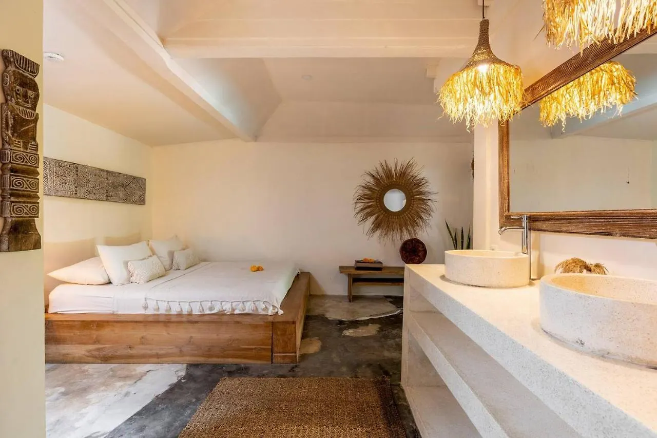 Oma Villa - A Tropical Sanctuary Of Seminyak Indonezja