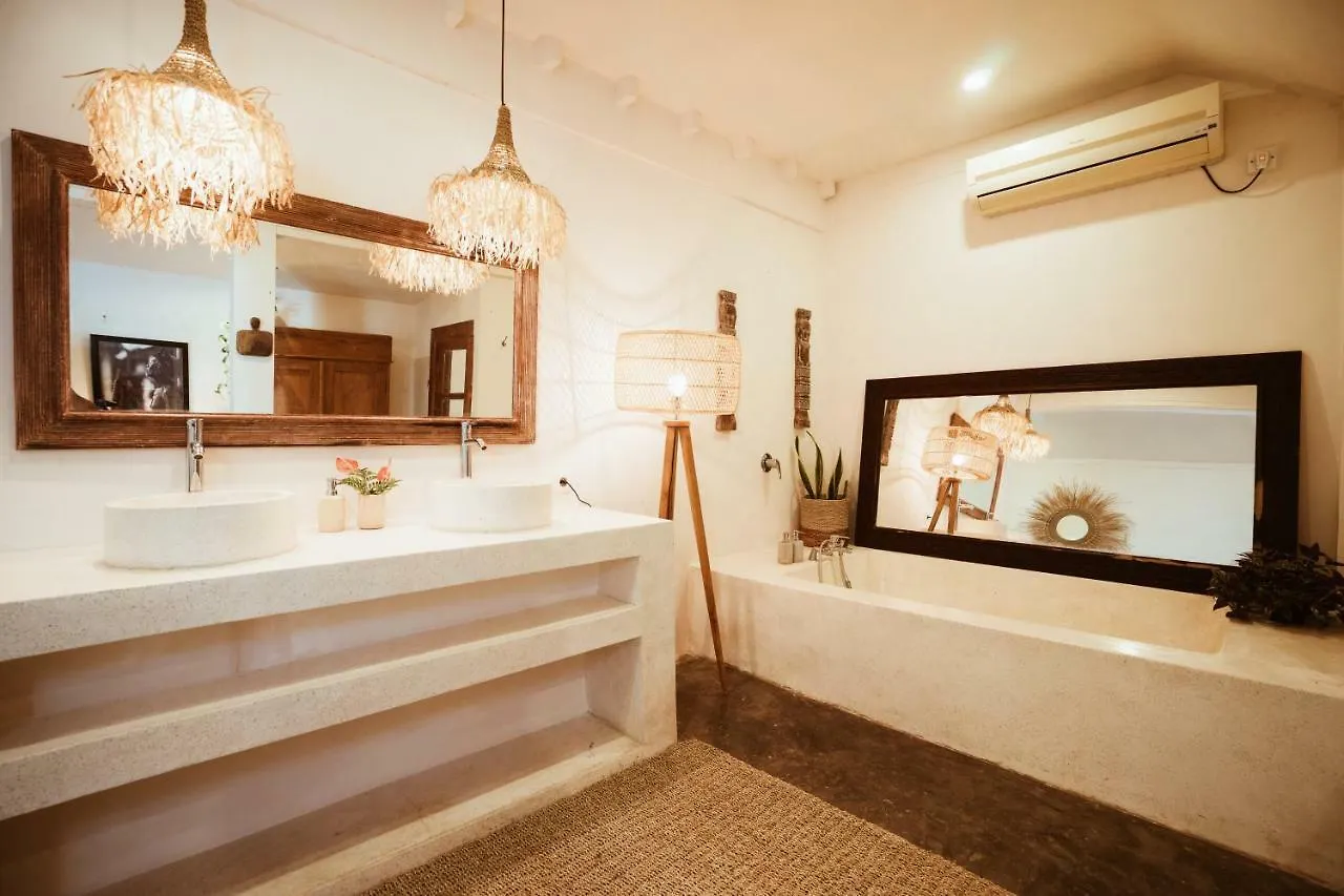 Oma Villa - A Tropical Sanctuary Of Seminyak
